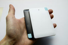 Load image into Gallery viewer, World&#39;s Slimmest Credit Card Shape Power Bank